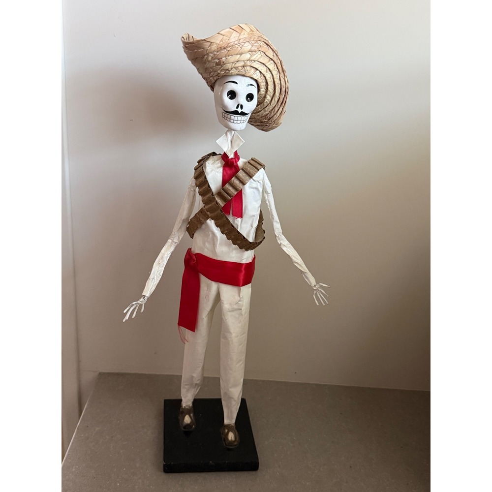 Vintage Mexican Folk Art Day of the Dead Skeleton Calaca Figurine Sombrero 15"